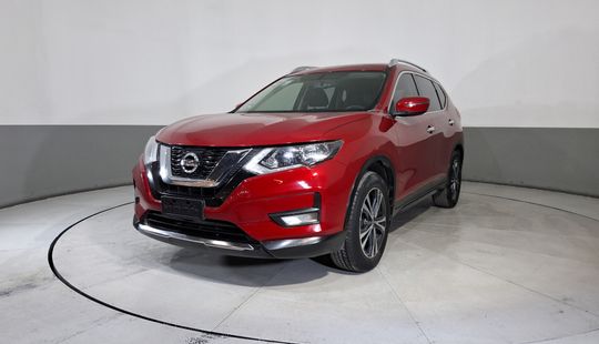 Nissan • X-Trail