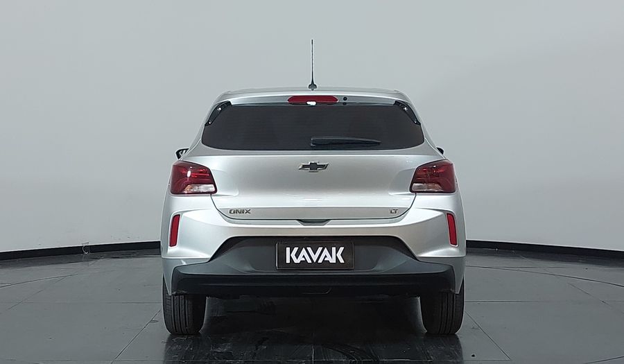 Chevrolet Onix 1.0 LT Hatchback 2023