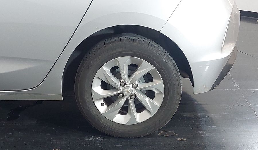 Chevrolet Onix 1.0 LT Hatchback 2023