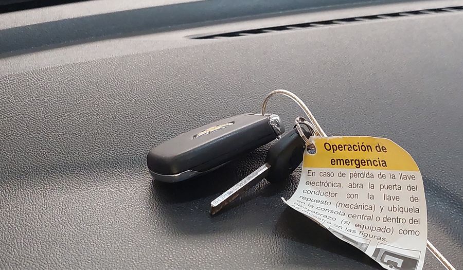 Chevrolet Onix 1.0 LT Hatchback 2023