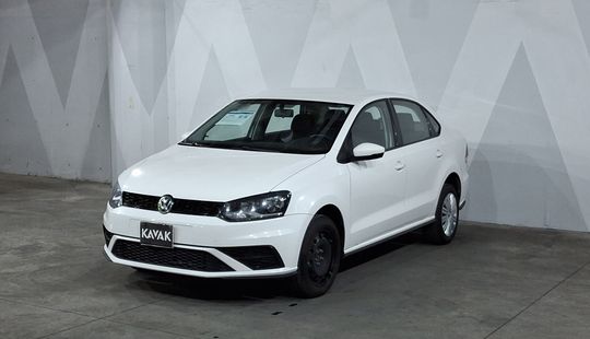 Volkswagen • Vento