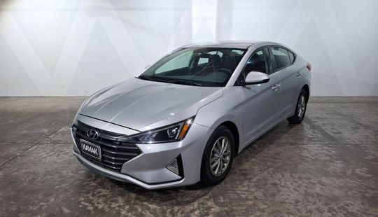 Hyundai • Elantra