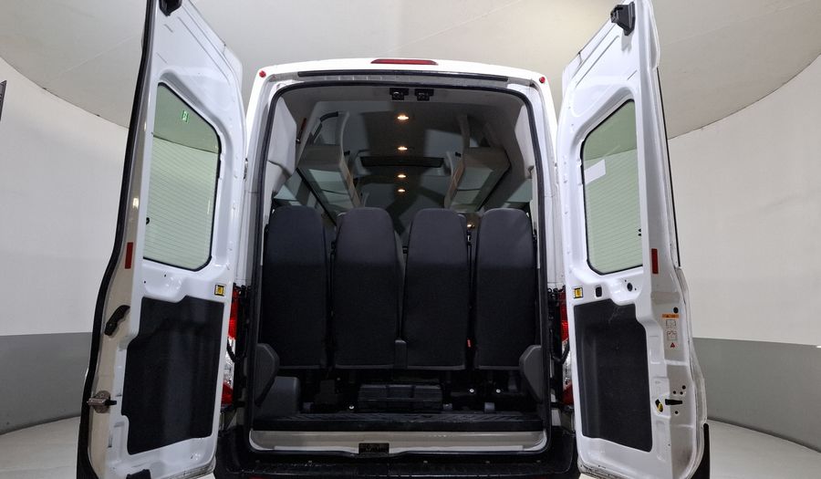 Ford Transit 2.0 DIESEL 18 PASAJEROS Van 2021