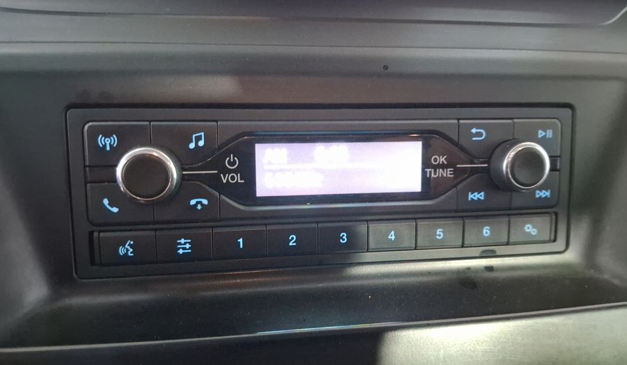 Ford Transit 2.0 DIESEL 18 PASAJEROS Van 2021