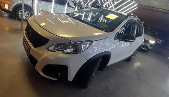 Peugeot • 2008