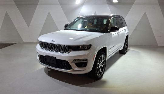 Jeep • Grand Cherokee