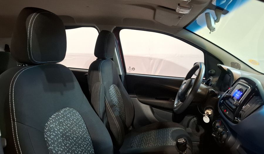 Fiat Uno 1.4 LIKE Hatchback 2017