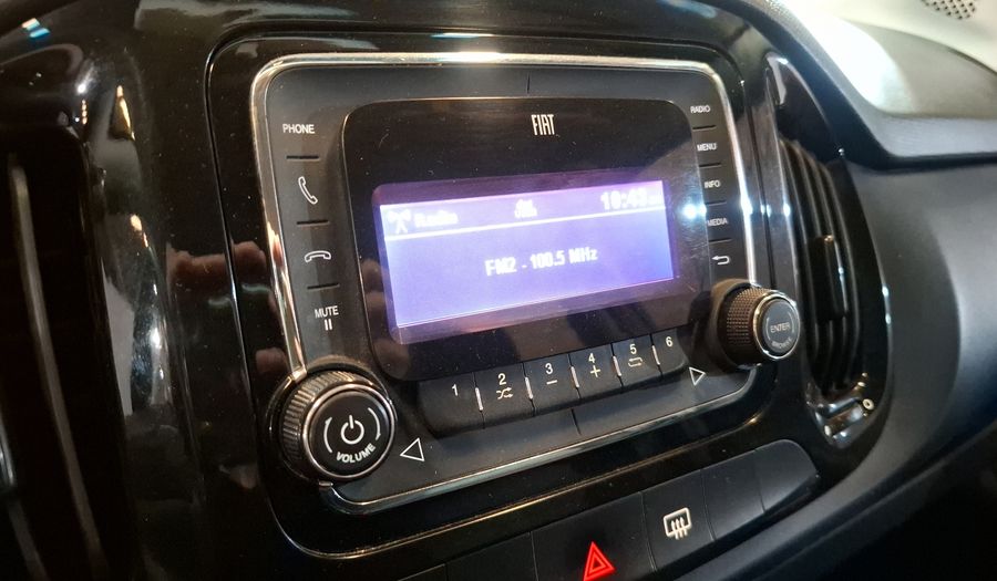 Fiat Uno 1.4 LIKE Hatchback 2017