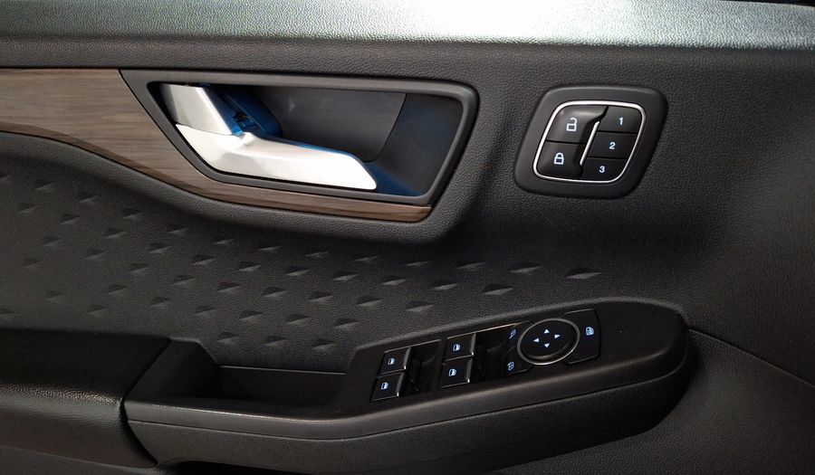 Ford Escape 2.0 ECOBOOST TITANIUM AUTO Suv 2020