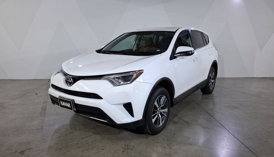 Toyota • RAV4