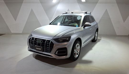 Audi • Q5