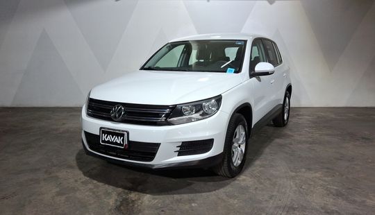 Volkswagen • Tiguan