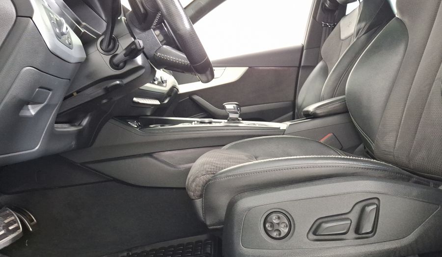 Audi A4 2.0 S LINE DCT Sedan 2018