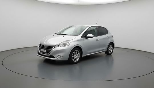 Peugeot • 208