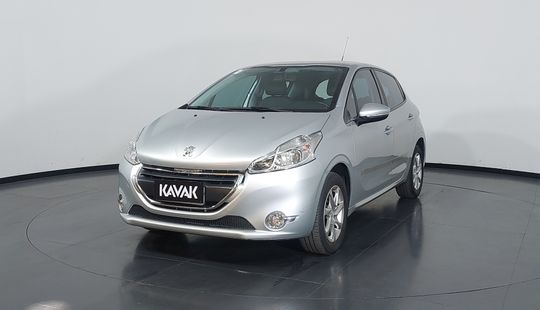 Peugeot • 208