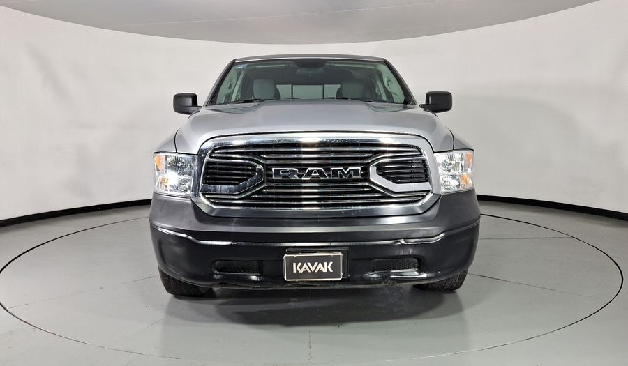 Ram 1500 3.6 CREW CAB SLT TRABAJO 4X2 V6 8 AUTO Pickup 2021