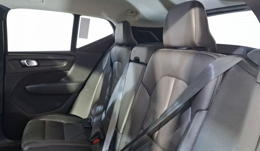 Volvo Xc40 2.0 B4 MHEV PLUS AUTO Suv 2023