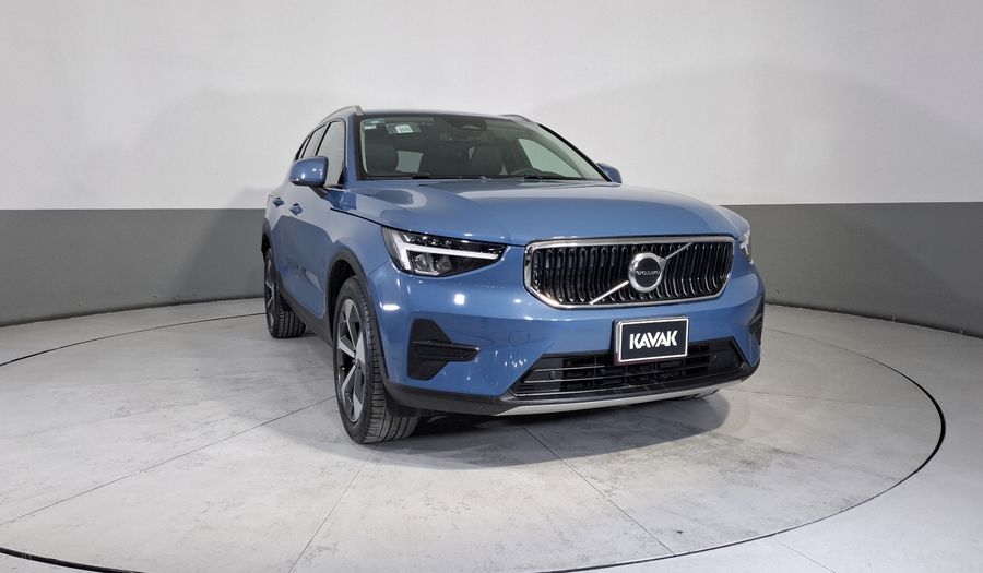 Volvo Xc40 2.0 B4 MHEV PLUS AUTO Suv 2023
