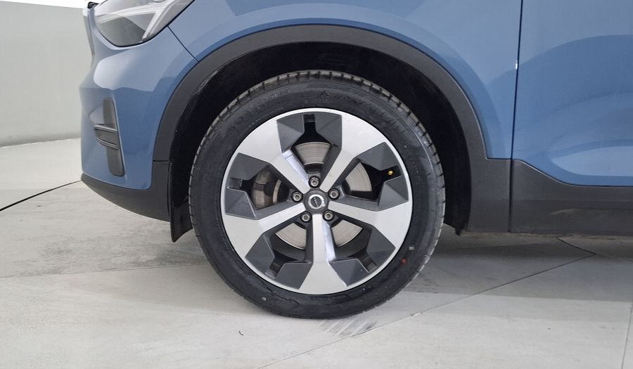 Volvo Xc40 2.0 B4 MHEV PLUS AUTO Suv 2023