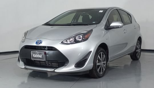 Toyota • Prius C