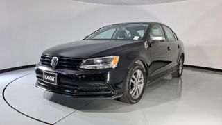 Volkswagen • Jetta