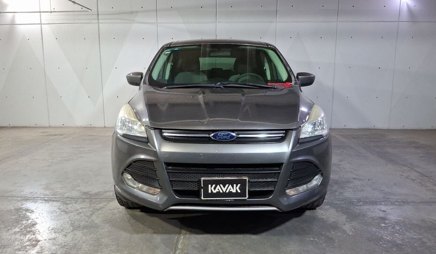 Ford Escape 2.5 SE I4 AT Suv 2013