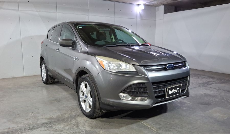 Ford Escape 2.5 SE I4 AT Suv 2013