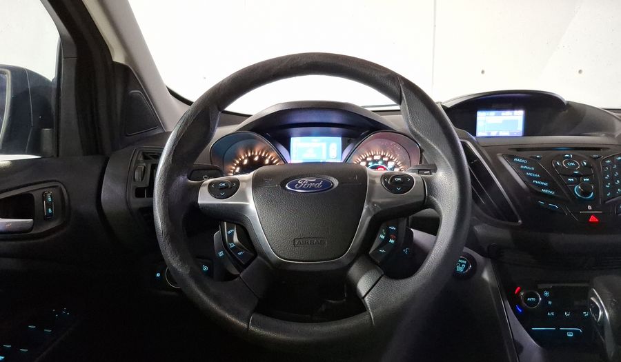 Ford Escape 2.5 SE I4 AT Suv 2013