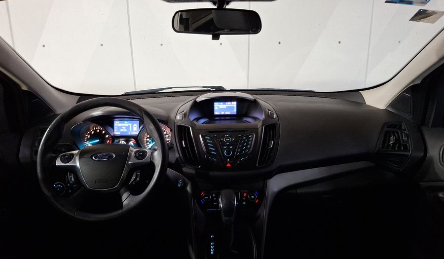 Ford Escape 2.5 SE I4 AT Suv 2013