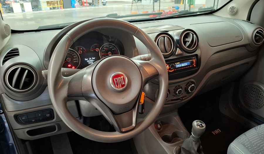 Fiat Palio 1.4 ATTRACTIVE Hatchback 2015