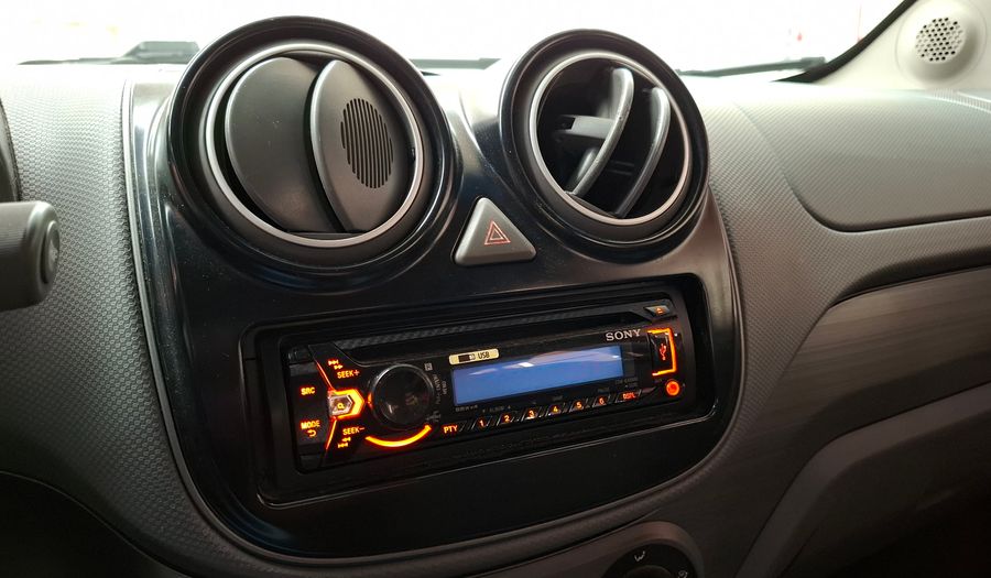 Fiat Palio 1.4 ATTRACTIVE Hatchback 2015