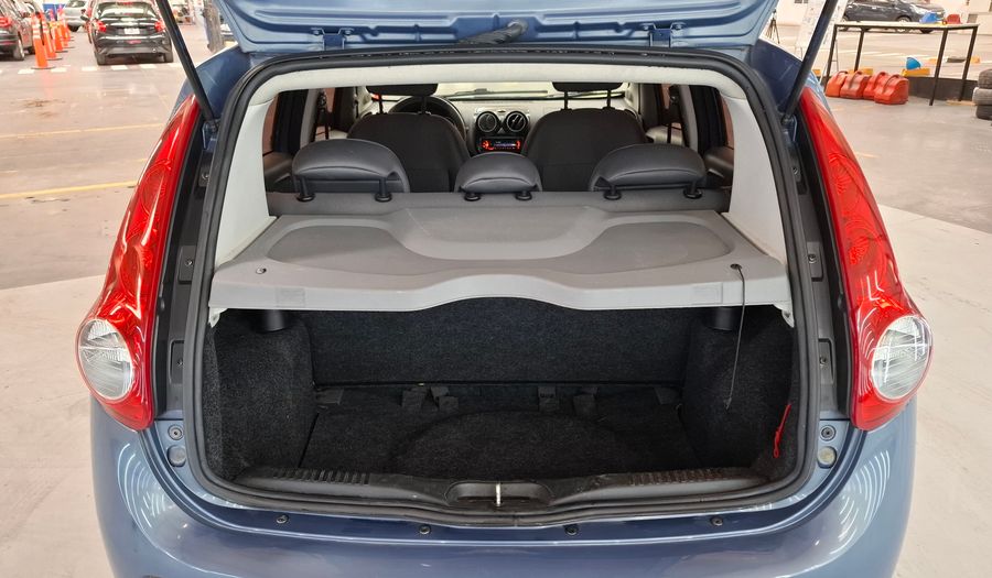 Fiat Palio 1.4 ATTRACTIVE Hatchback 2015