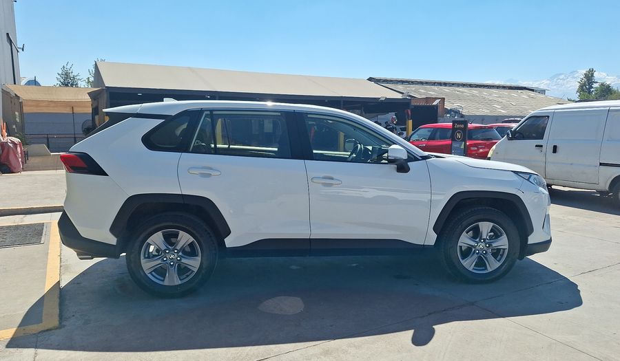 Toyota Rav4 2.0 LE Suv 2023