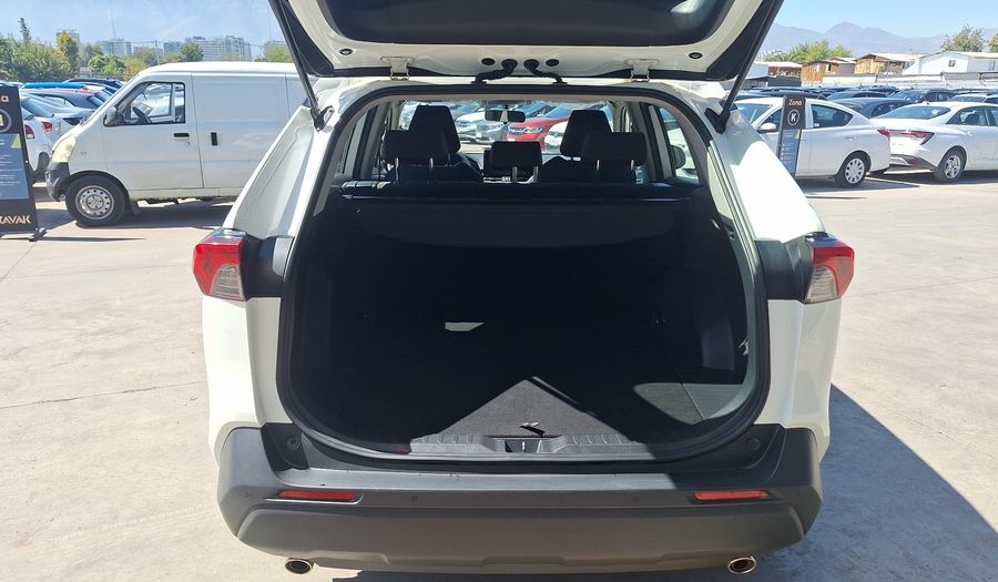 Toyota Rav4 2.0 LE Suv 2023