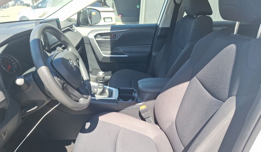 Toyota Rav4 2.0 LE Suv 2023