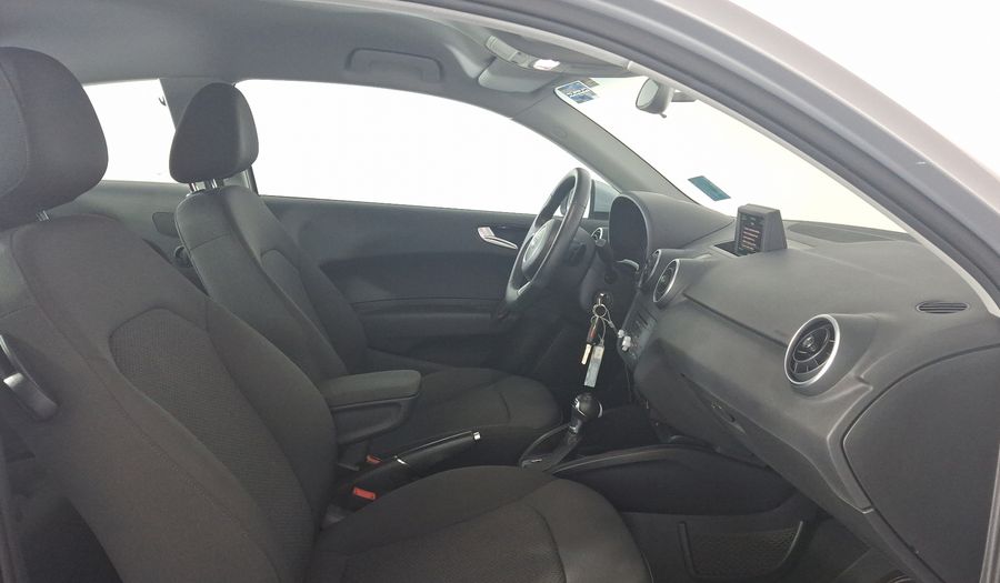 Audi A1 1.4 TFSI COOL S TRONIC Hatchback 2015