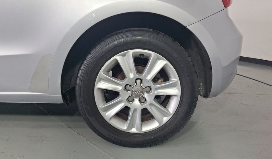 Audi A1 1.4 TFSI COOL S TRONIC Hatchback 2015