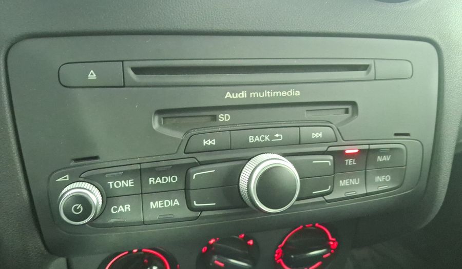 Audi A1 1.4 TFSI COOL S TRONIC Hatchback 2015