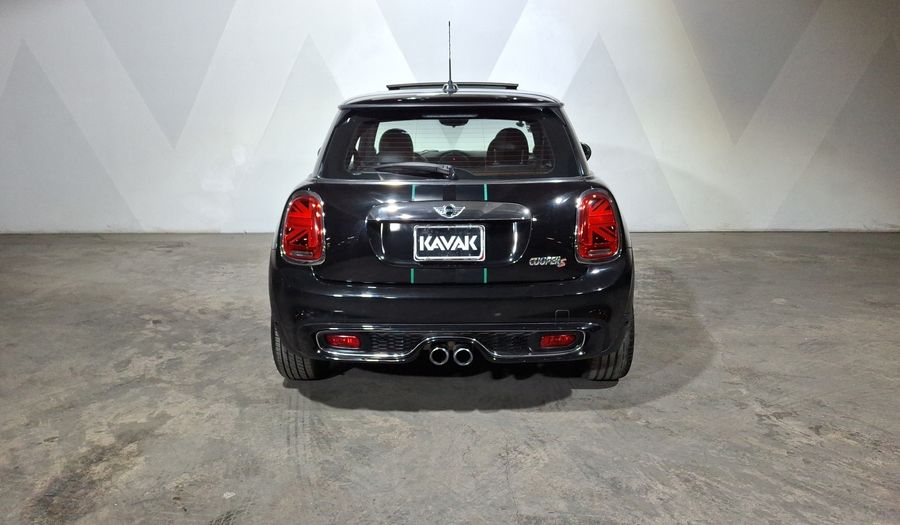 Mini Cooper S 2.0 COOPER HOT CHILI AUTO Hatchback 2018