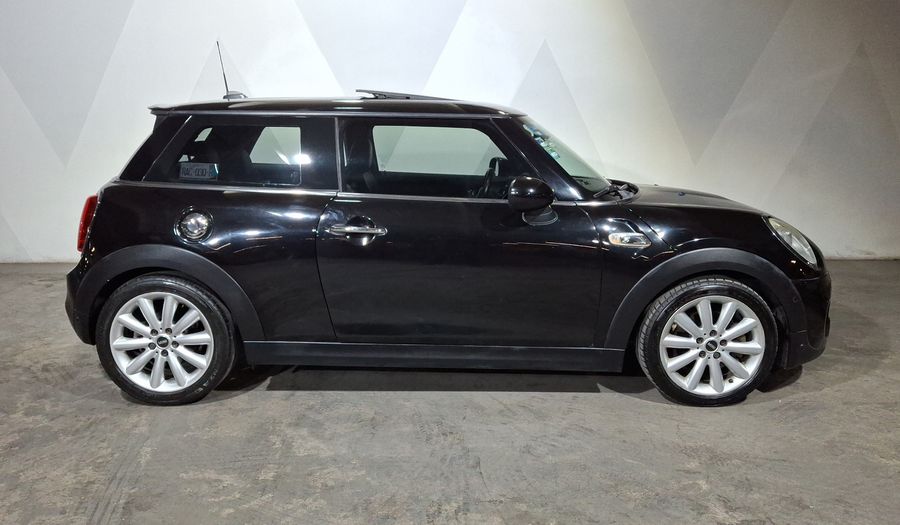 Mini Cooper S 2.0 COOPER HOT CHILI AUTO Hatchback 2018