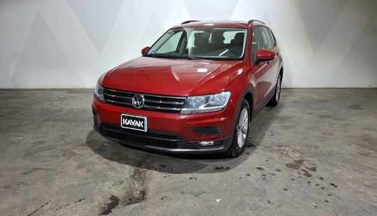 Volkswagen • Tiguan