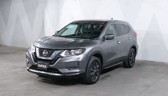 Nissan • X-Trail