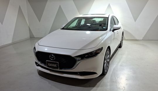 Mazda • Mazda 3