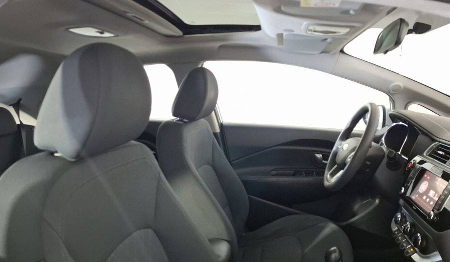 Kia Rio 1.6 EX MT Hatchback 2017