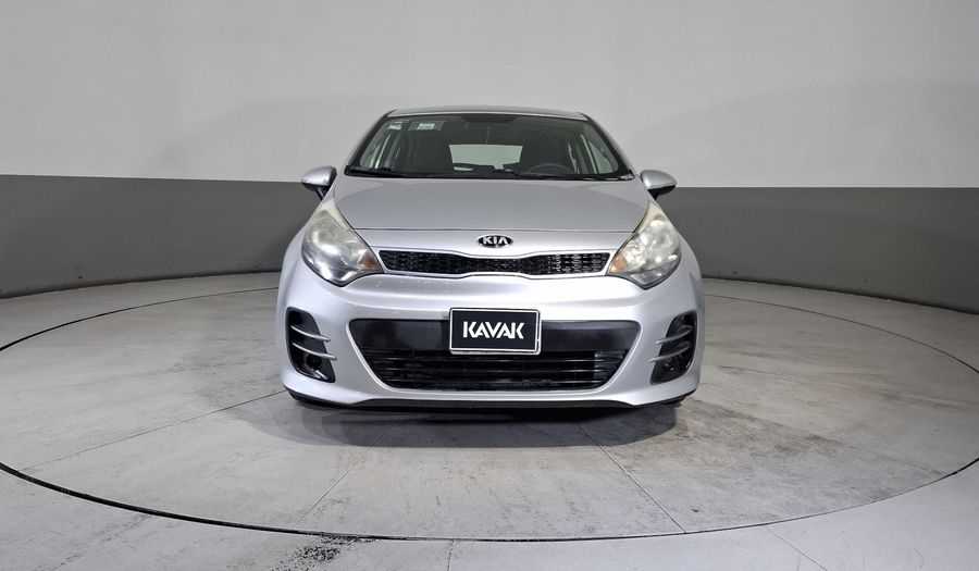 Kia Rio 1.6 EX MT Hatchback 2017