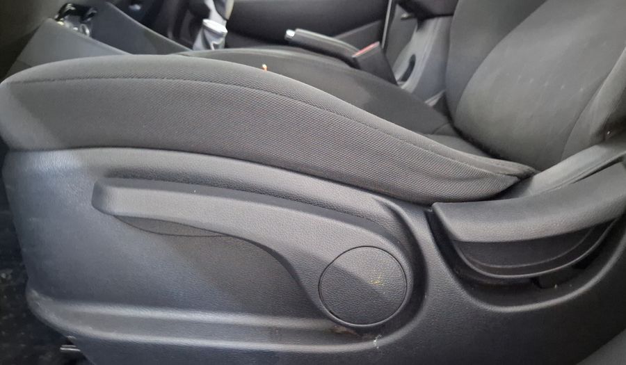 Kia Rio 1.6 EX MT Hatchback 2017