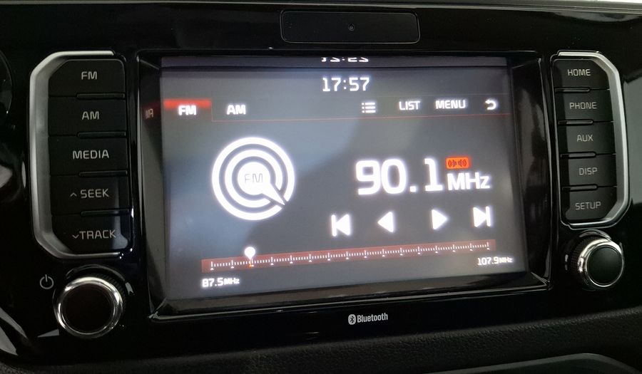 Kia Rio 1.6 EX MT Hatchback 2017