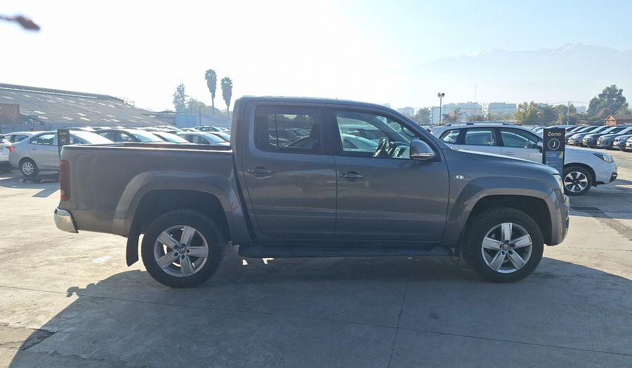 Volkswagen Amarok 2.0 TDI HIGHLINE AUTO 4WD Pickup 2020