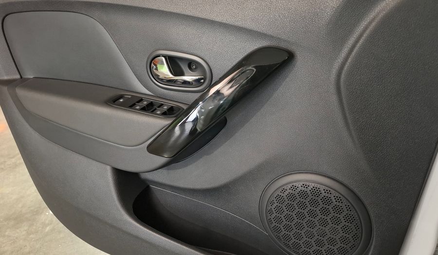 Renault Sandero 1.6 INTENS Hatchback 2024