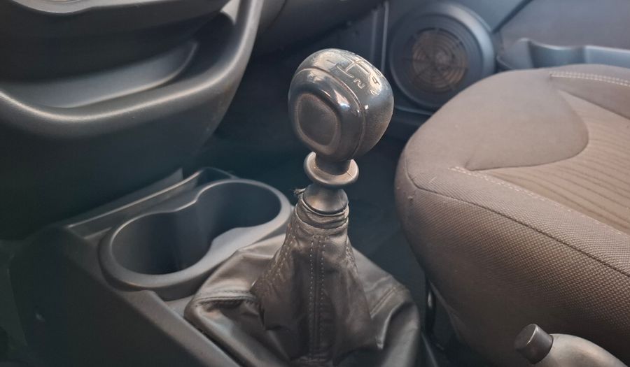 Fiat Uno 1.4 8V WAY 5P Hatchback 2013